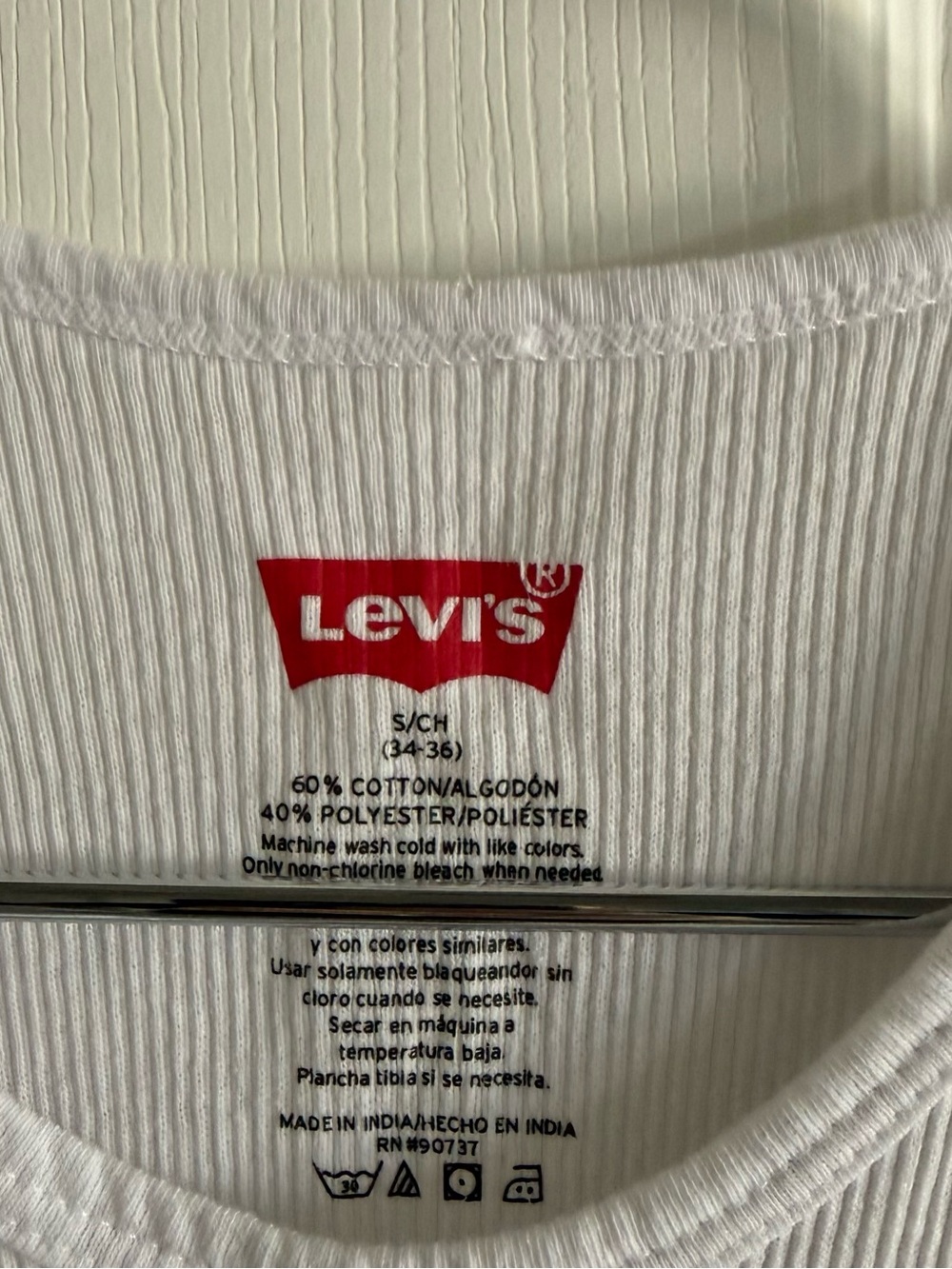 White Levi’s Ribbed Tank - Picture 2 of 3